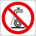Cartello divieto uso disco con acqua o umido solo simbolo EN ISO 7010