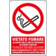 Cartello vietato fumare all'aperto in questo edificio. . . . EN ISO 7010