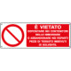 Cartello divieto deposito nei contenitori etc. EN ISO 7010