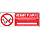 Cartello vietato fumare I trasgressori sono soggetti. . EN ISO 7010