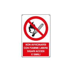 Cartello divieto Non avvicinarsi con fiamme libere EN ISO 7010