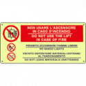 Cartello fotoluminescente in case of fire. . EN ISO 7010