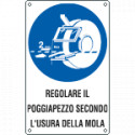 Cartello obbligo regolare poggia pezzo secondo