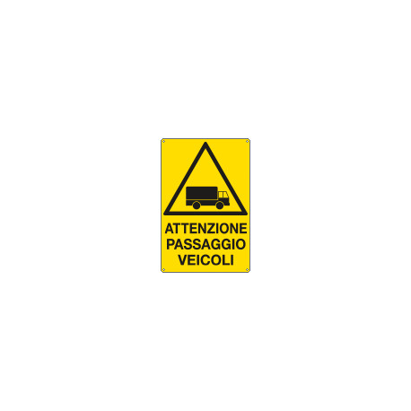 Cartello pericolo passaggio veicoli