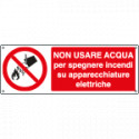 Cartello autoadesivo EasyFix non usare acqua x spegnere EN ISO 7010