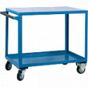 Carrello a due ripiani uno superiore e uno inferiore