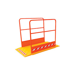 Passerella pedonale colore giallo peso kg. 28 cm 140x80x5h.